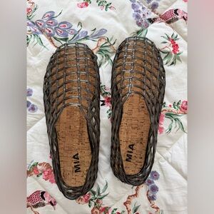 MIA Women's Black Woven Flats